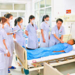 Bác sĩ  Vũ Trọng Tuấn – Niềm tin của người dân Quảng Yên
