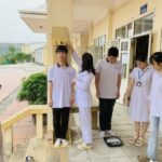 Chế độ dinh dưỡng cho trẻ vị thành niên và thanh niên