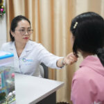 Quảng Ninh: Gia tăng số lượng người mắc mẩn ngứa, mề đay – cảnh báo từ bác sĩ chuyên khoa