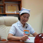 Thầy thuốc Ưu tú Ngô Thị Mai Hương – Người giữ bình an cho những lần chào đời