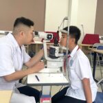 CDC Quảng Ninh triển khai khám tật khúc xạ học đường cho học sinh tại trường THCS Quảng Hà