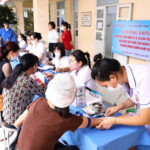 Phường Mông Dương triển khai khám sức khỏe định kỳ, khám sàng lọc miễn phí cho người dân từ đủ 18 tuổi trở lên
