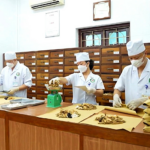 Trung tâm Nghiên cứu và Bào chế thuốc cổ truyền Quảng Ninh: Gìn giữ tinh hoa, phát triển bằng khoa học và công nghệ