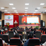 Đảng bộ bộ phận Trung tâm kiểm soát bệnh tật thành phố Quảng Ninh tham dự hội nghị quán triệt, triển khai thực hiện các nghị quyết, chỉ thị, kết luận của trung ương, thành ủy
